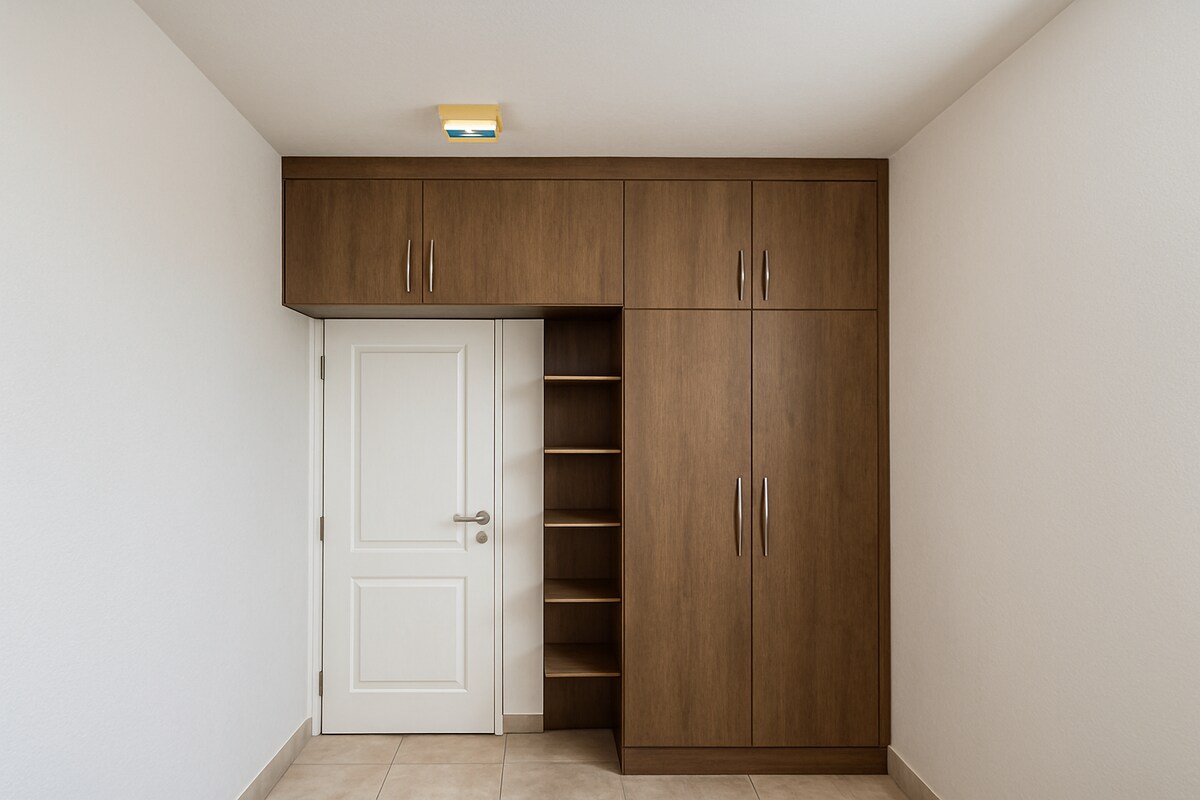 Modern Pantry Unit with High-Gloss Acrylic Finish #4
